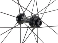 Newmen Advanced SL R.50 Streem Disc Center Lock Carbon 28" Laufradsatz -Heimtrainer 453430